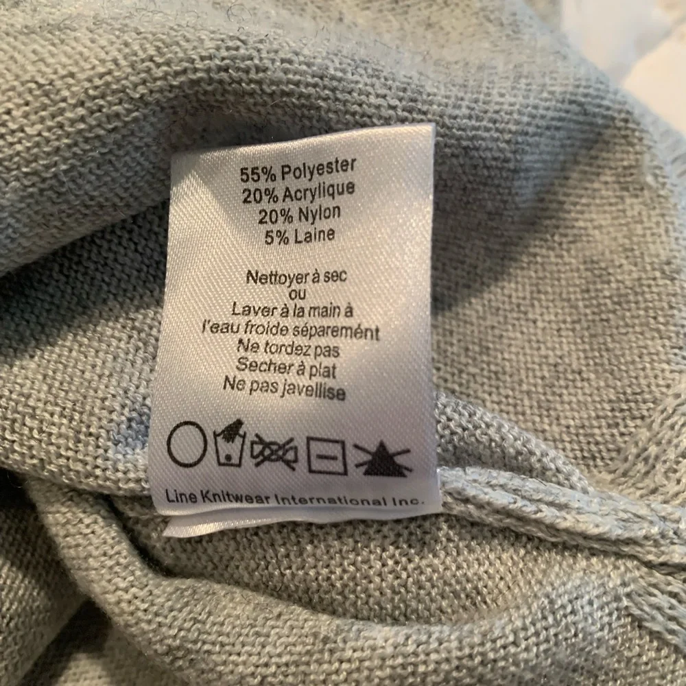 John + Jenn Ruffle Sweater Gray Size Large
